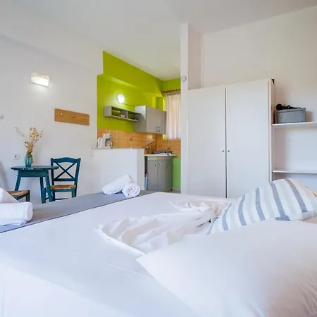 Kyprianos Lägenhetshotell 3*