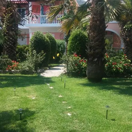 Apart Otel Kyprianos