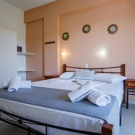 Kyprianos Apart Otel Keri
