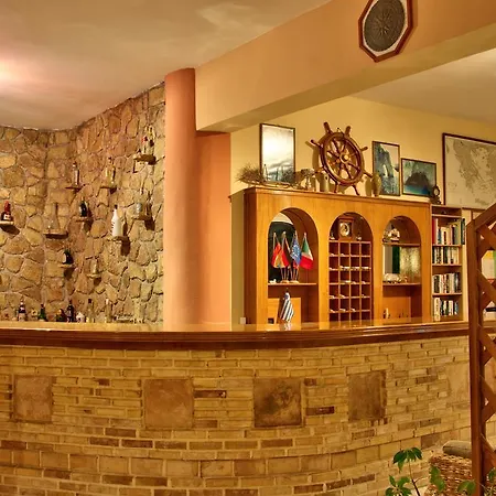 Apart Otel Kyprianos Keri