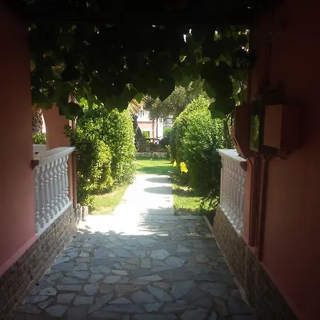 Hotel apartamentowy Kyprianos