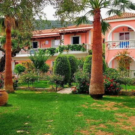 Hotel apartamentowy Kyprianos